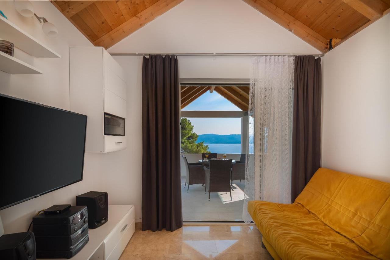 Villa Leoma With Heated Pool *