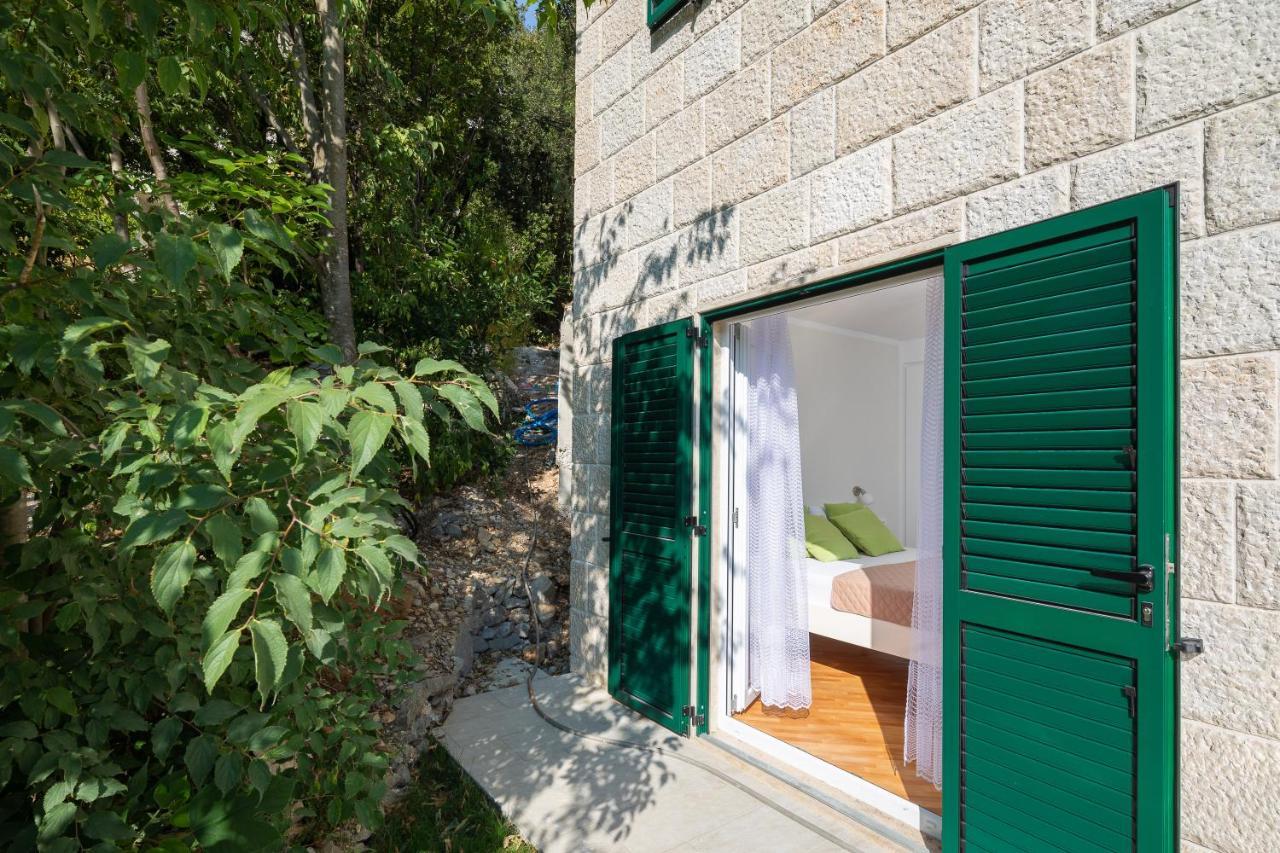 Villa Leoma With Heated Pool *